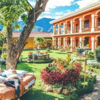 hoteles selina