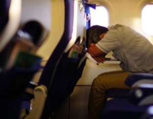 Domir en avion