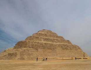 Pirámide Del Paso de Zoser