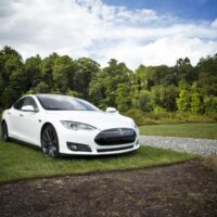 Tesla-motors-2020