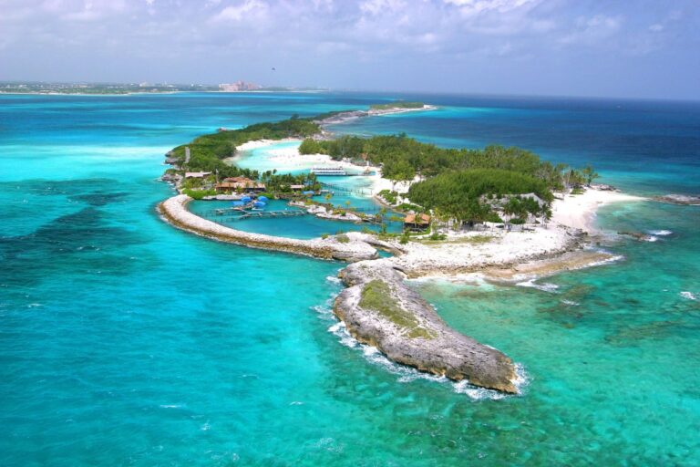 Qué ver en Nassau? El archipiélago pirata de las Bahamas