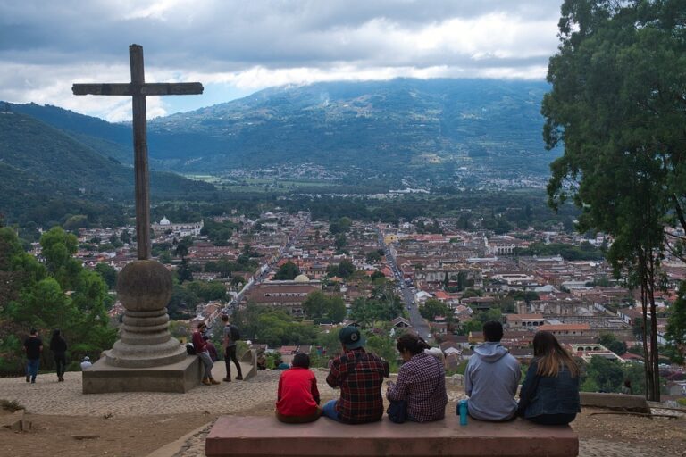Qué ver en la ciudad de Guatemala? en donde la cultura maya sigue vigente